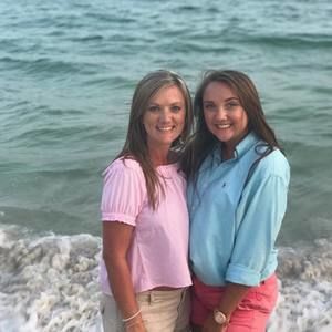 Meet your Posher, Tiffany